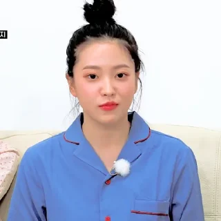 Sticker from yeri @almondnougat