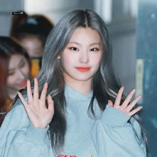 🌻 emoji ✎ᝰ┆Yeji itzy ꒰ ❛ @mengulangkisah ❜ ꒱ Telegram sticker 6 of 30