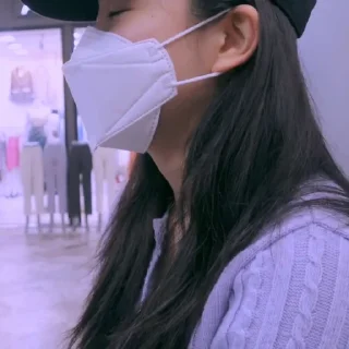 Sticker from KIM YERI V.7 @leviosastory