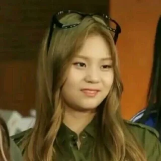 🙈 emoji Meme Gfriend by @Gfriend_Yeochin Telegram sticker 17 of 25