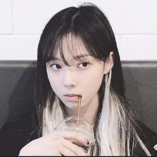 🥤 ♩♬ — 𝐖inter @bluekizz, Telegram sticker 10 of 45