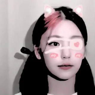🐰 emoji ૮₍ YEJI ₎ა @lesyeuxdee @stikeryejiu Telegram sticker 5 of 25