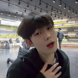🙄 𝘀𝘂𝗻𝗼𝗼 𝗽𝗮𝗰𝗸, Telegram sticker 10 of 23