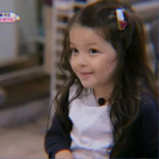 Sticker from Naeun Baby || @ROXXANEZ