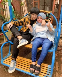 😍 emoji cinta kekeyi @broadios Telegram sticker 21 of 35