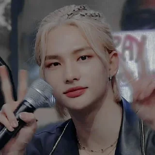 Sticker from hwang hyunjin 🖇 @stikerroleplayerrp