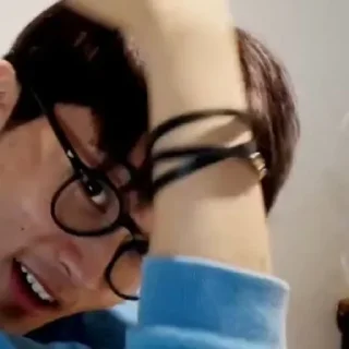 🦁 emoji ✯ mαrk birthdαy livᧉ @stickievan Telegram sticker 19 of 28