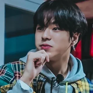 🌑 yoon @jaehyug, стікер Telegram 6 з 35
