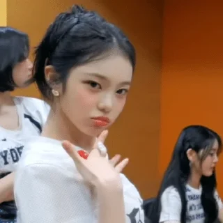 😌 emoji ianyin ♥ @rosebites Telegram sticker 9 of 72