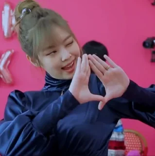 🧊 emoji ꒰ jennie kim ꒱🍒彡 @sejarahujan Telegram sticker 8 of 70