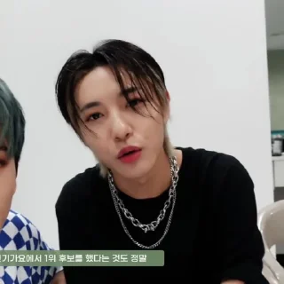 Sticker from 𝐑𝐄𝐍𝐉𝐔𝐍 @YEJIJENOPRIDE
