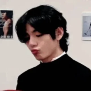 ⌗、KIM TAEHYUNG — @ycurbaee ๑