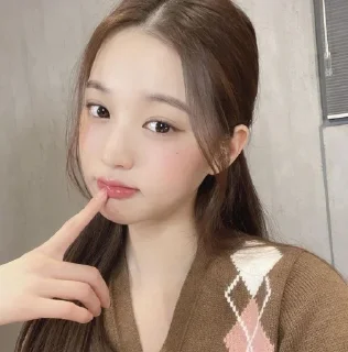 😝 Wonyoung, Telegram sticker 24 of 29