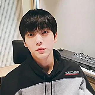 🔬 ⩩ Choi Soobin @ijstmissyou ⩩, sticker Telegram 7 sur 35