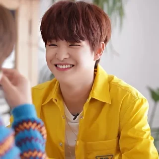 Jihoon，@stickernct.