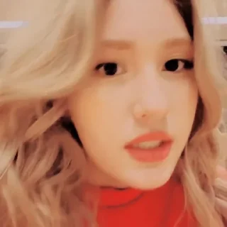 🦢 jeon somi v.2 @fckbadgirl, стикер Telegram 24 из 31