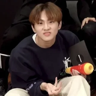 😾 ⬦ׄ ֶָ֪   CICI'S MOOD @JUNGGOKlE  𖥔, стикер Telegram 6 из 80