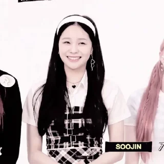 — 𝐇an 𝐉ihyo by @jjanine_ms
