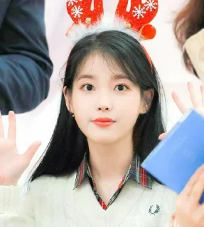 ✨ IU, sticker Telegram 7 sur 42