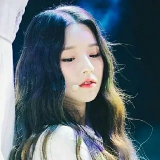 🙌 Heejin stiker || @VINKHA, sticker Telegram 23 sur 25