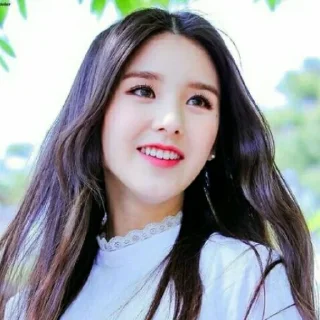 🙌 Heejin stiker || @VINKHA, sticker Telegram 19 sur 25