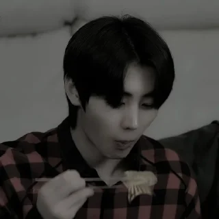 📸 ‹ ャ ִֶָ  𝐏ark 𝐒unghoon : @STICKYPACKY, стікер Telegram 11 з 50