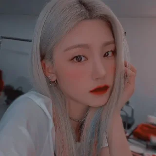 yeji-@milkyxxway