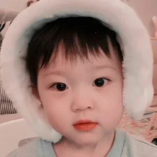 😳 baby yuan @busanpridee, sticker Telegram 18 sur 32