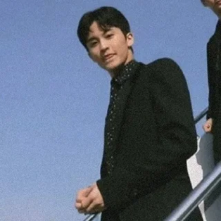 💌 Mark Lee ⌇ @WCINTERBEAR, Telegram sticker 9 of 32