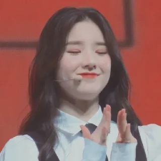 😊 Heejin by 🥑, стикер Telegram 15 из 15