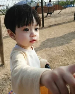🍼 Baby ro woon - ara, стікер Telegram 6 з 25