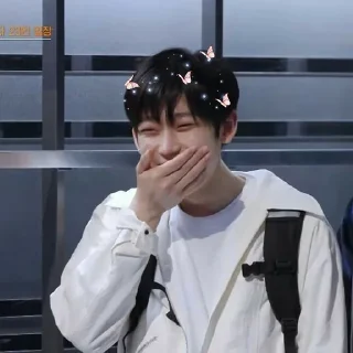 🦋 Kim suno - dyazaa, стікер Telegram 2 з 30