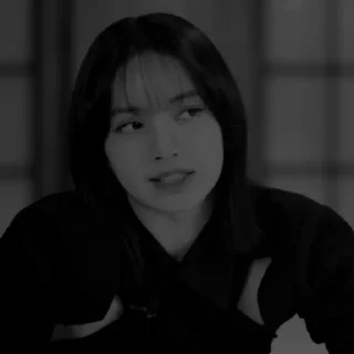 🦅 ⸂ 𠗫 . LISA DARK ｡ O2 | @DRAXXYA2, sticker Telegram 7 sur 30