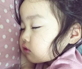 😴 sticker by @bilahatiberkata, стікер Telegram 10 з 62