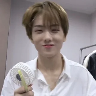 jisung ; @strawcherrys sticker preview 2