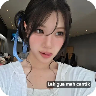 💇 jen @sstrawburry, стікер Telegram 19 з 72