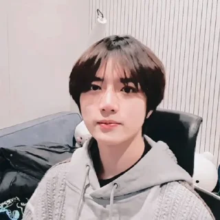 BEOMGYU TXT – @FREYZIE