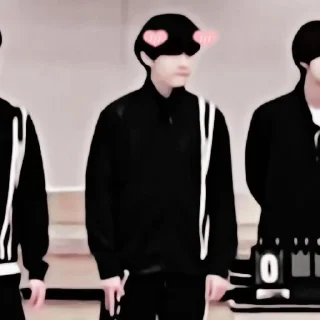 ˖ֺ꒰︩︪۫𑁬֢ 🥡🥢 @jjorvey ⋆ ꐑ⑅ꐑ