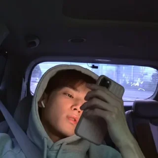 Taeyong by @lovelyong