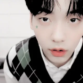 🍙 L♡︎VE . @ayamkremez 💭 . . ., sticker Telegram 11 sur 36