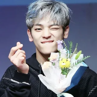 🐻 KIM WOOJIN x @ESAPUMPKINS, sticker Telegram 19 sur 30