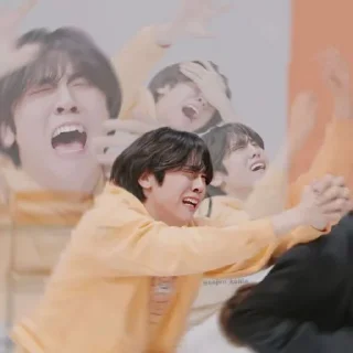 😭 Seongmin, стікер Telegram 14 з 46