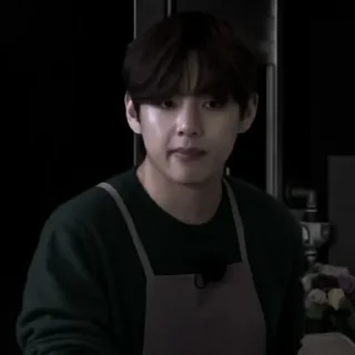 taehyung – @skateboardxii