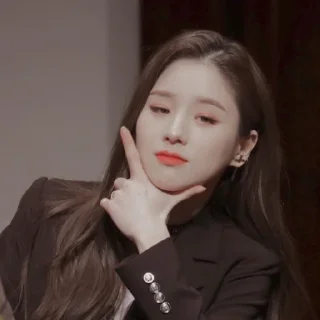 Heejin by 🥑