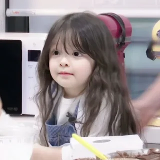 🍡 ⎙ Baby Naeun, @GEMERLAPSINAR, стікер Telegram 12 з 25