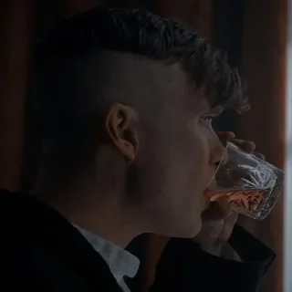 🗣 Thomas Shelby @AnimeSticker999, стикер Telegram 11 из 36