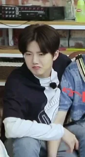 😅 Junkyu @jnkvyu, стікер Telegram 24 з 38
