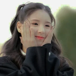 🐝 HEEJIN DARK @BIONINIE, Telegram sticker 13 of 42