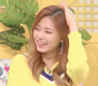 🖇 ╱ Tzuyu by @CTZUYU, sticker Telegram 4 sur 8