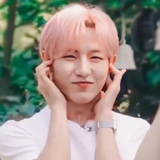 🛴 Renjun by @stickernct, Telegram sticker 9 of 45